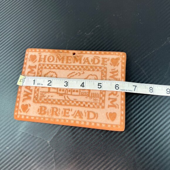 Vintage Hill Design Terra Cotta Clay Bread Warmer Trivet Rolls Croissants 1995 - Picture 7 of 9